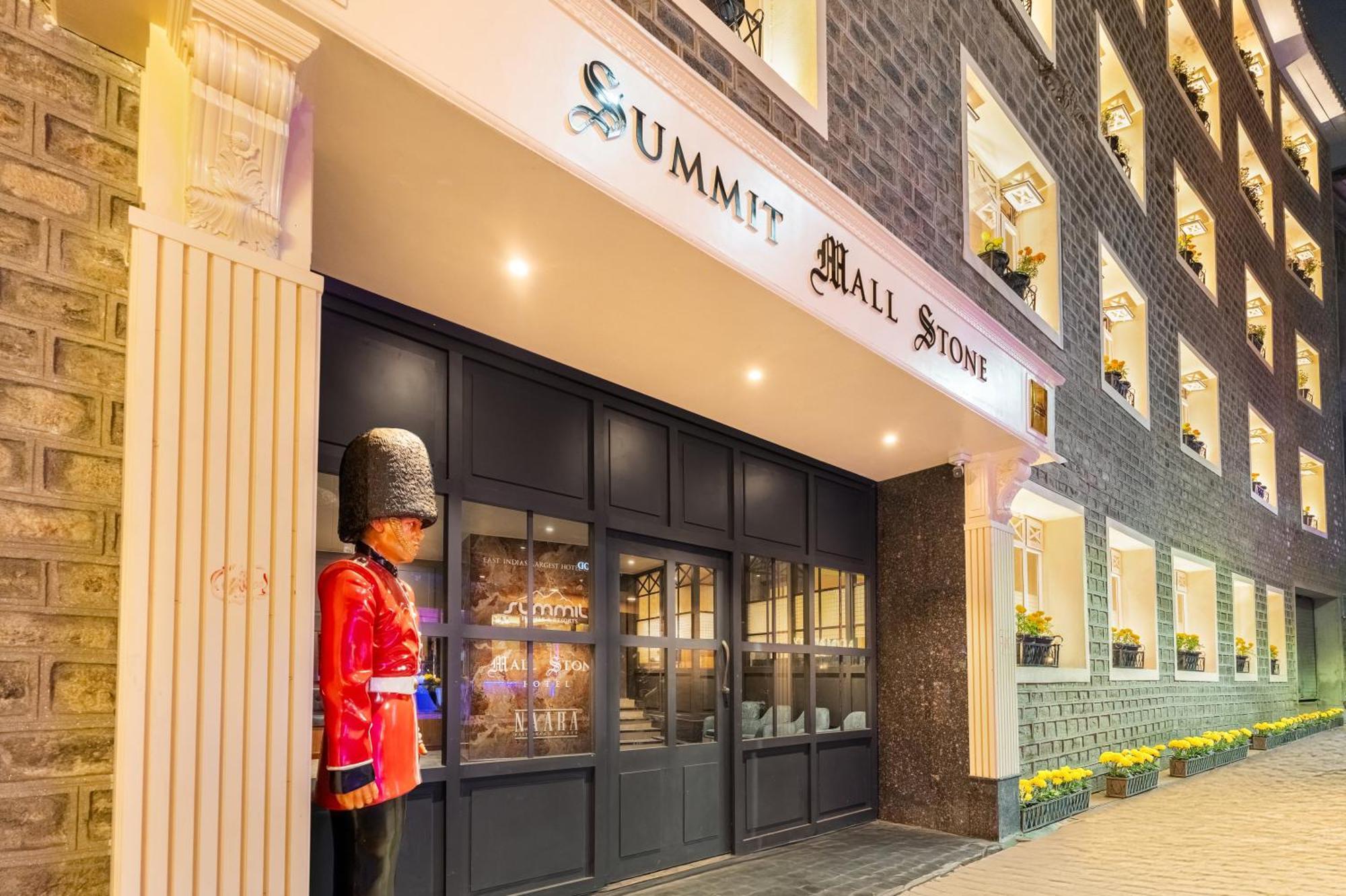 Summit Mall Stone Hotel Darjeeling  Exterior photo